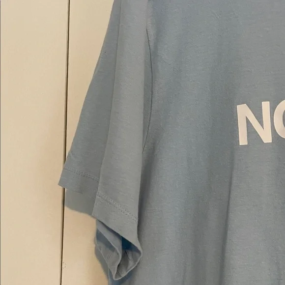 The North Face Light Blue Logo Tee - Picture 6 of 7